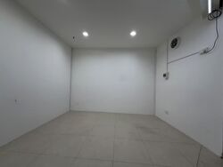 Sim Lim Square (D7), Retail #527519251